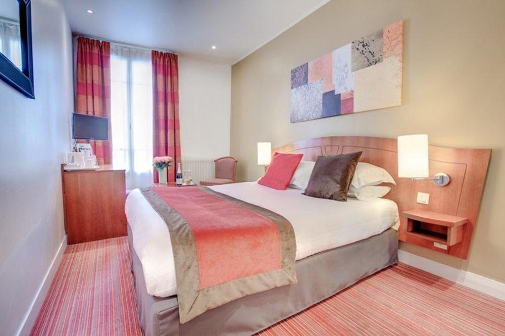 Europe Hotel Paris Eiffel Стая снимка