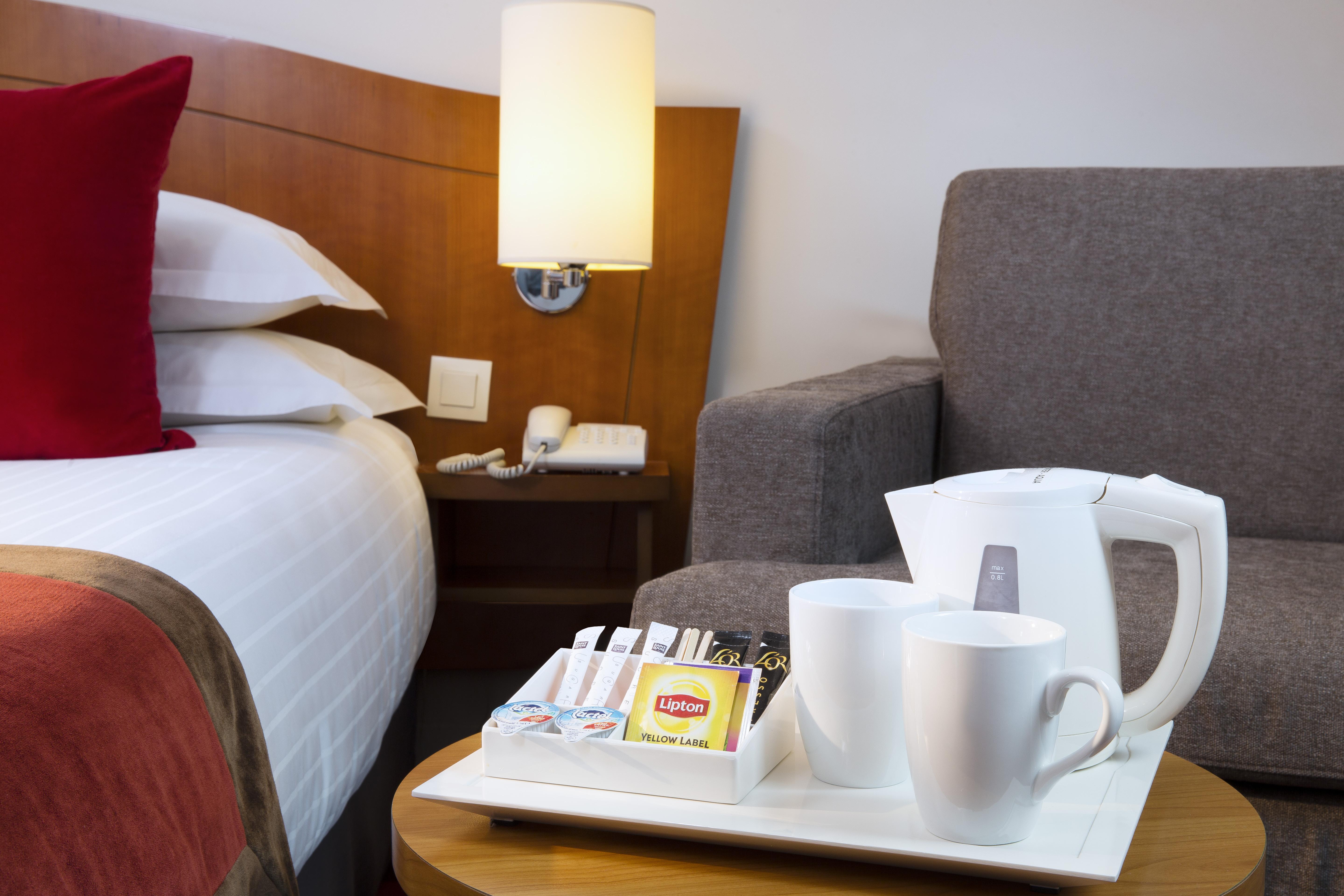 Europe Hotel Paris Eiffel Екстериор снимка